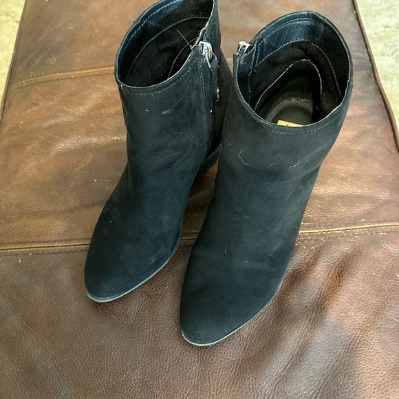 Wedge boots - black suede type material. - Picture 3 of 6